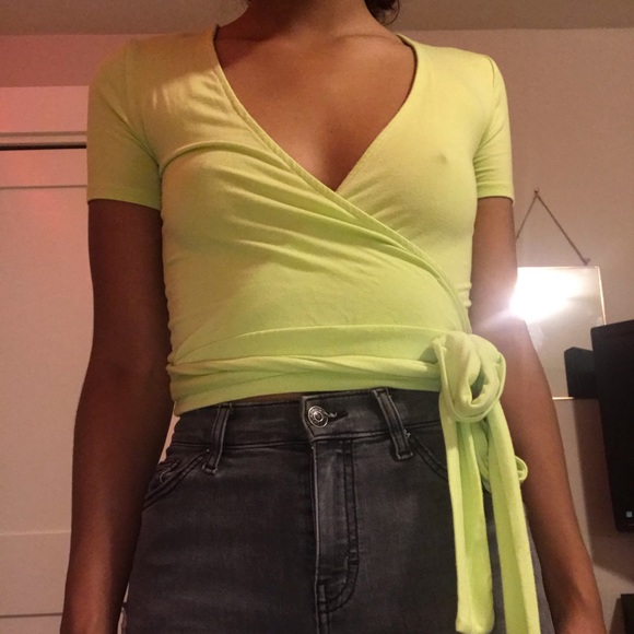 Wrap crop top - Picture 4 of 4